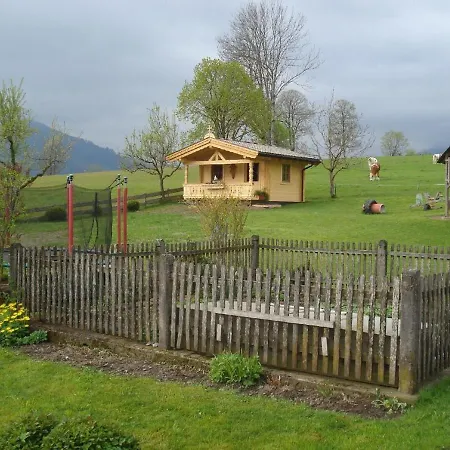 Urlaub-am-bio-bauernhof-achrainer-moosen-alpenrose *